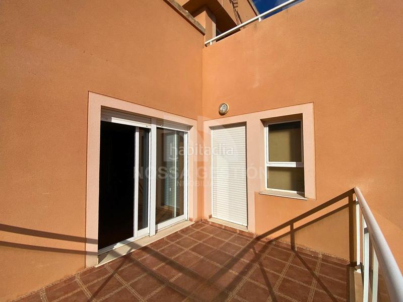 Foto b62ae0b1-bd5c-422a-9fc5-8bbd9f850ac0. Casa adosada chalet adosado en alfàs del pi con gran terraza y playa cercana en Alfàs del Pi (l´)