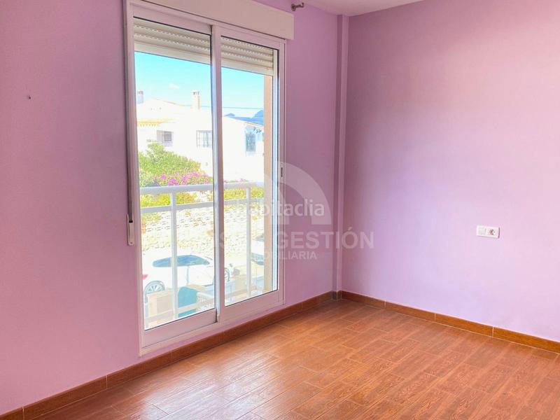 Foto e57d9391-490b-4700-83b7-760bd1daab39. Casa adosada chalet adosado en alfàs del pi con gran terraza y playa cercana en Alfàs del Pi (l´)