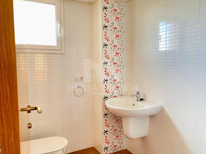 Foto f33d09b8-d7f4-4692-b264-937de7f87aac. Casa adosada chalet adosado en alfàs del pi con gran terraza y playa cercana en Alfàs del Pi (l´)
