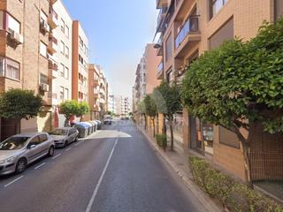 Piso  Gomez ferrer. Se vende piso en rentabilidad en el centro de torrent, actualmen