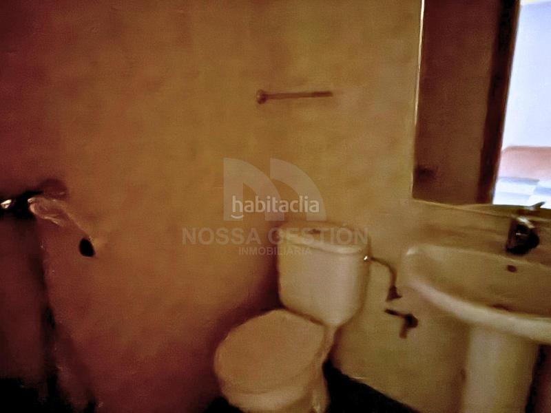 Foto 311b1d9c-69c0-4de5-bf62-53ff879a1069. Local comercial  en venta en gandía 85 m en zona transitada oportunidad de negocio en Gandia