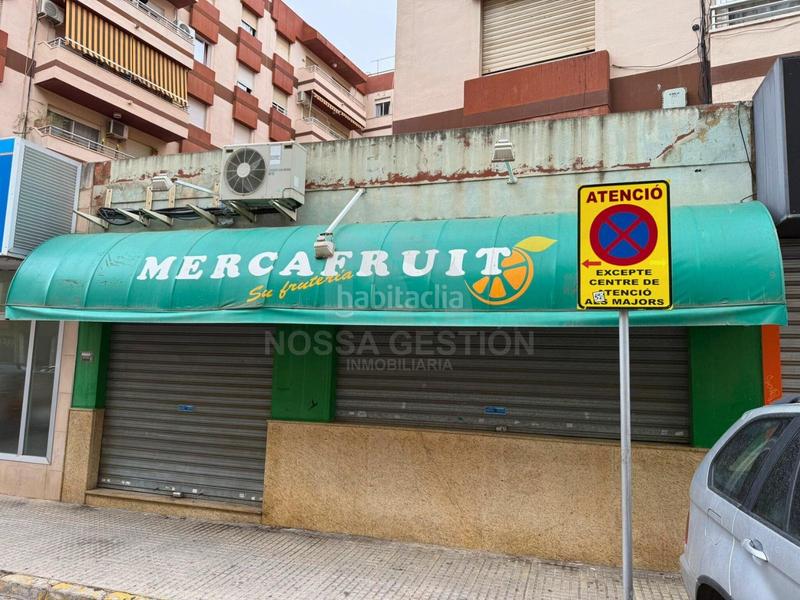 Foto b220866b-b263-4935-852f-3b6aeaea2447. Local comercial  en venta en gandía 85 m en zona transitada oportunidad de negocio en Gandia