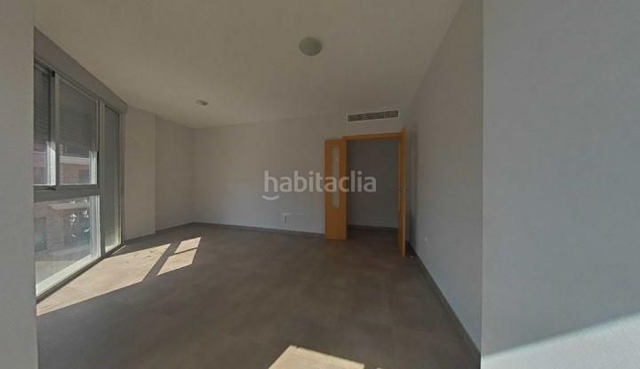 Foto cef8871b-2e0f-4bd5-91c9-1b633f8ed782. Pis amb calefacció a Vall d´Uixó (la)