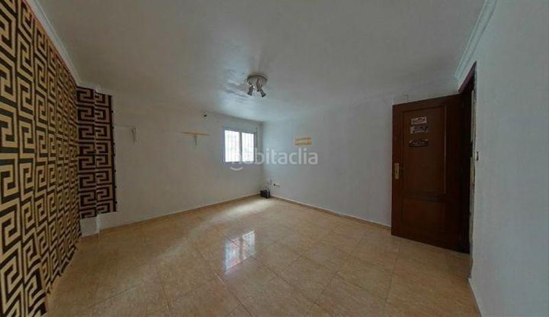 Foto a7d8557d-fbae-4836-8149-b988948451c0. Piso  en venta en La Creu del Grau activo ocupado en Valencia