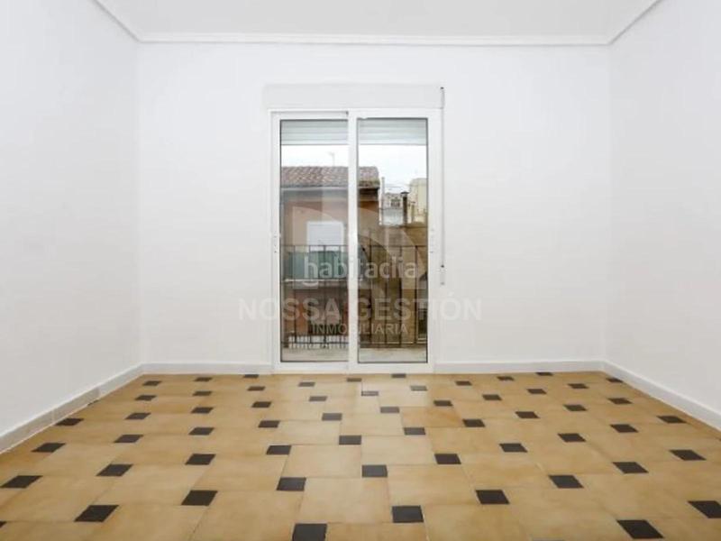 Foto 362677e9-7e32-4dea-8d1b-c22edb1e8794. Piso oportunidad de inversión piso en rentabilidad en Torrefiel alquilado hasta marzo 2026 en Valencia