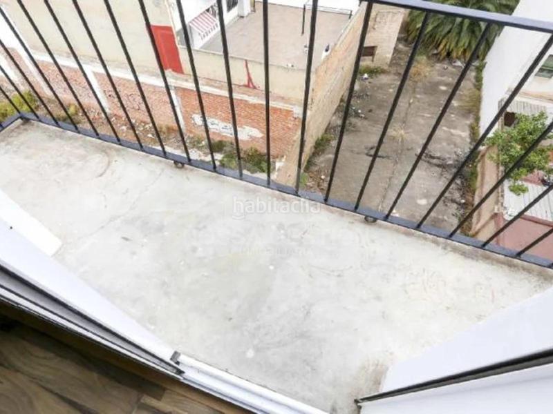 Foto b44e320a-6b71-4cc1-bd56-0dc0c3796653. Piso oportunidad de inversión piso en rentabilidad en Torrefiel alquilado hasta marzo 2026 en Valencia
