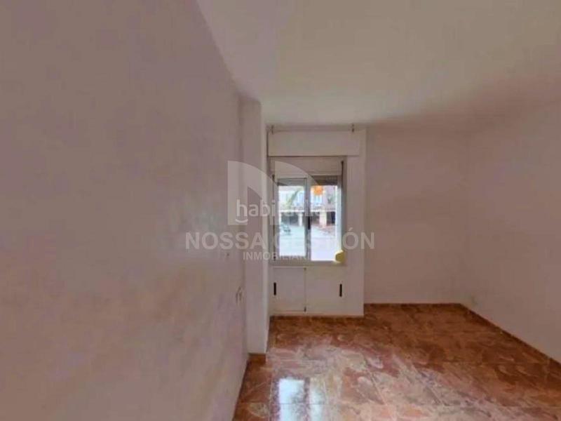 Foto 40e4092c-945a-4048-95bb-3332444b7052. Piso activo ocupado oportunidad en puerto o amplio piso de 3 habitaciones en Sagunt