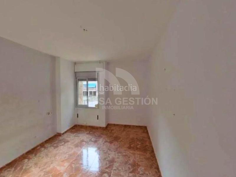 Foto 775ae995-1d3d-4804-8065-c16ebd89b1d8. Piso activo ocupado oportunidad en puerto o amplio piso de 3 habitaciones en Sagunt