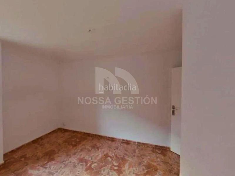 Foto ca2ea41e-172b-49d7-b46f-f205bbc23754. Piso activo ocupado oportunidad en puerto o amplio piso de 3 habitaciones en Sagunt