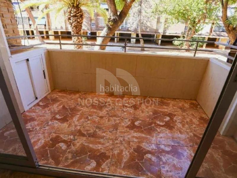 Foto ee1cc86a-1135-4ec0-b780-47e238f1a12a. Piso activo ocupado oportunidad en puerto o amplio piso de 3 habitaciones en Sagunt