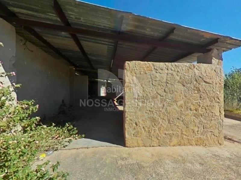 Foto 46d44e13-7819-4a3e-a574-599ed3aafc44. Chalet con parcheggio in Alberic