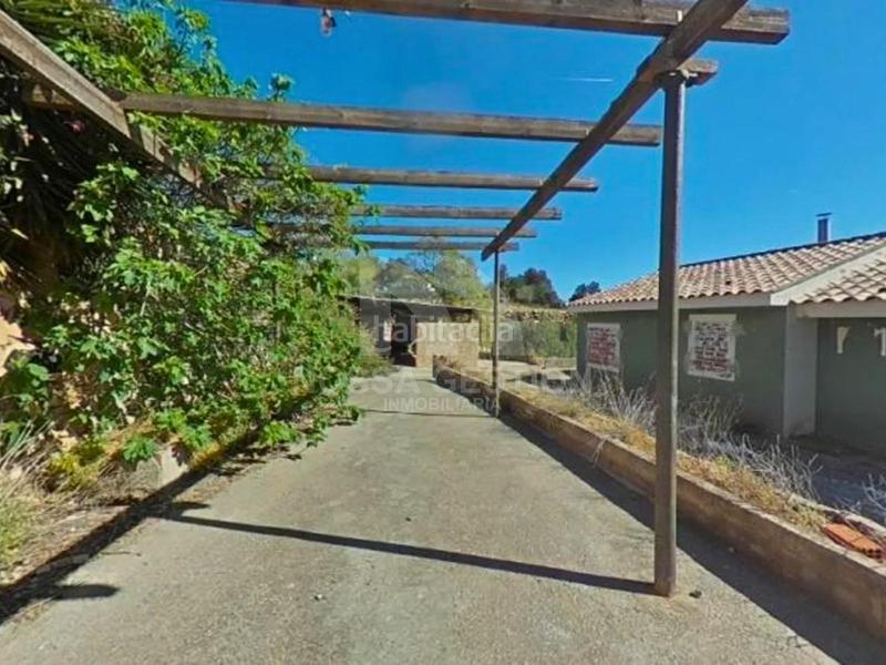 Foto 60918b49-8062-455f-9f60-682616ea730e. Chalet con parcheggio in Alberic