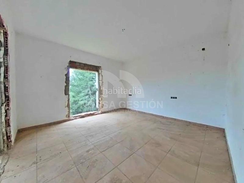 Foto cd26db9c-2220-4b43-8486-2de5baf1e8c1. Chalet con parcheggio in Alberic