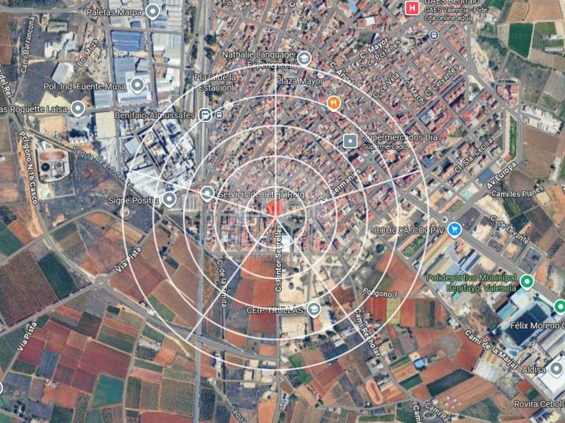 Foto 70a33d3c-577a-4901-880d-f38498a07f04. Parking voiture dans Benifaió