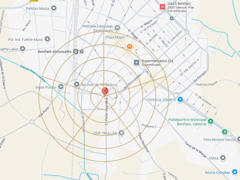 Foto cdba1886-6d64-418b-9a0b-ea141c5d1fac. Parking voiture dans Benifaió