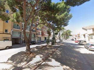 Parking voiture  Avenida de ausiàs march. Plaza de garaje en venta en pleno centro de benifaió  cómoda, se