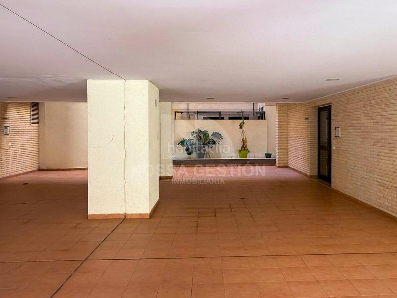 Foto 020899bb-45b8-4f4b-943b-7095c6393040. Erdgeschoss mit parking in Avenida de Abril-9 de Octubre Sagunt