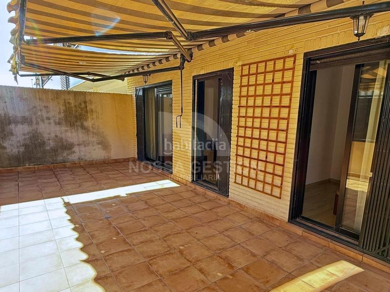 Foto 168604c2-aa3c-4fd7-9d57-eaefeb8a657c. Erdgeschoss mit parking in Avenida de Abril-9 de Octubre Sagunt