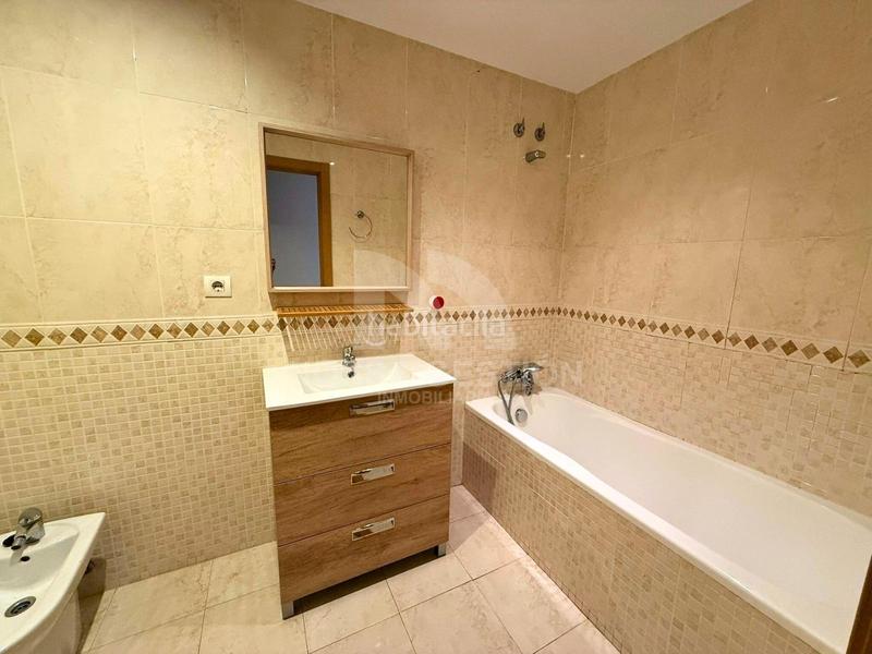 Foto 8190879b-f1fe-4d69-a787-fe98fa600740. Erdgeschoss mit parking in Avenida de Abril-9 de Octubre Sagunt