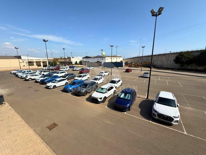 Foto 791c2164-e8be-4a33-8ee4-d07b2065f081. Location bureau dans Beniparrell