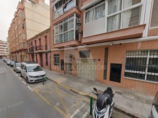 Aparcament cotxe  Calle de juan fabregat. Plaza de garaje con trastero junto a parc central y estación joa