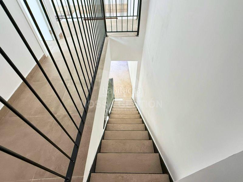 Foto 0cc71399-2cb5-4794-818e-14097477c86b. Rent duplex with heating parking in El Pilar Valencia