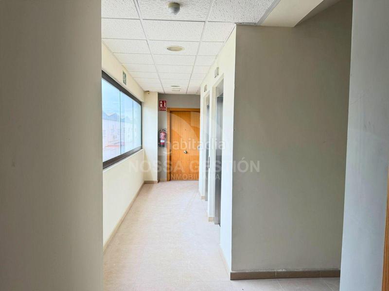 Foto a96b8f2c-875d-4337-8da7-96f7b40ea3ff. Location bureau dans Beniparrell