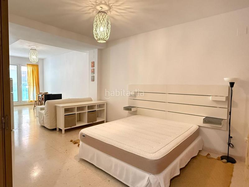 Foto 084e894e-c730-4468-aecc-9b3854a56862. Alquiler estudio  en alquiler amueblado calle esteban ballester, Beteró en Valencia