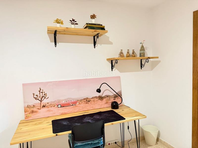 Foto e873ed32-bbc9-48b0-a676-0611fa24a92b. Alquiler estudio  en alquiler amueblado calle esteban ballester, Beteró en Valencia