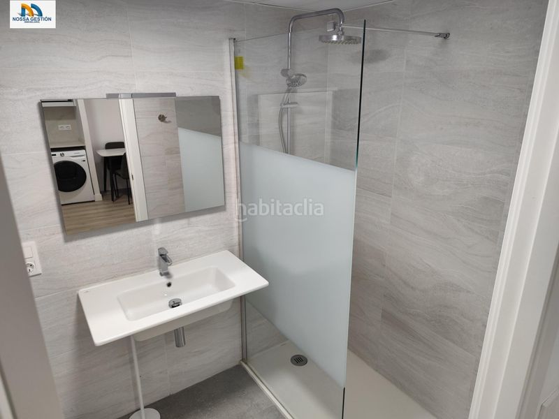 Foto 383eb6d0-8e27-49c8-8c30-d66c3e440d7b. Apartament amb terrassa a Beteró Valencia