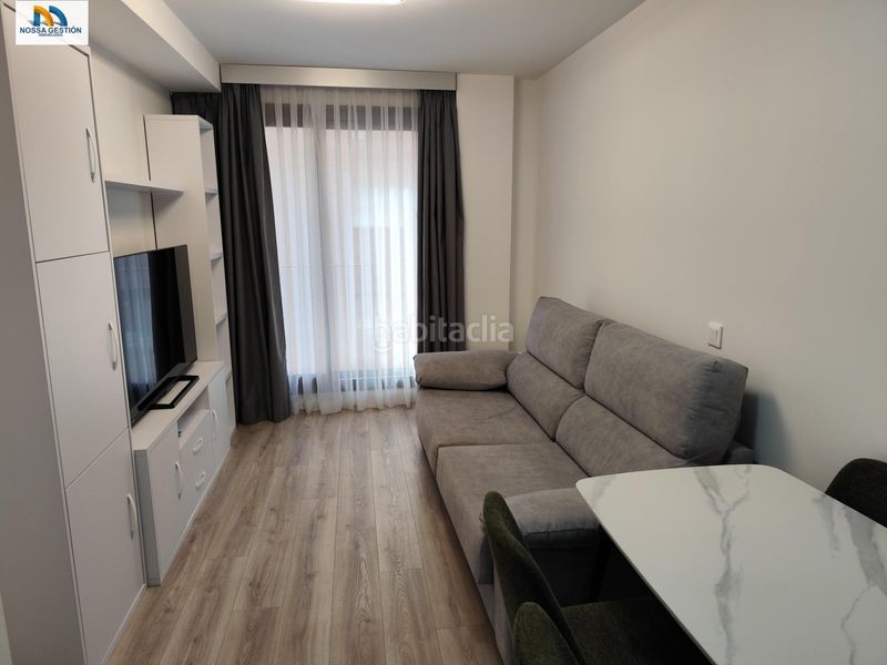Foto bcc8905f-bfce-4f68-a513-407e8f342d9a. Apartament amb calefacció terrassa a Beteró Valencia