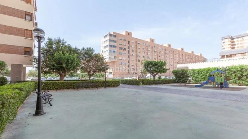 Foto d469e051-c22b-4996-9861-fb52e21879ed. Pis a Babel Alicante