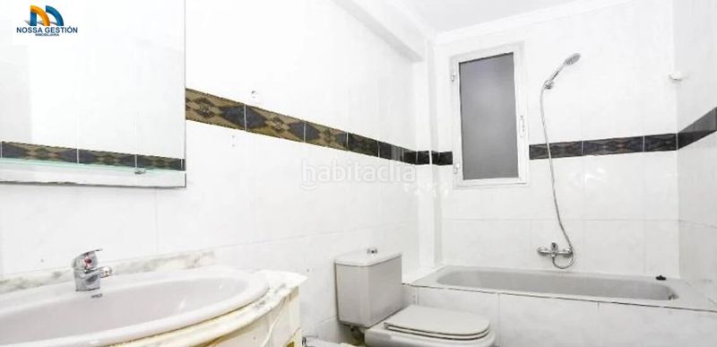 Foto 162b7f00-8473-4fd2-ad50-d37502224841. Pis a Barrio Benicalap Valencia