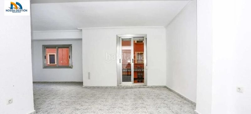 Foto ae767755-b8d5-4b7d-ab49-7a9364067a09. Pis a Barrio Benicalap Valencia