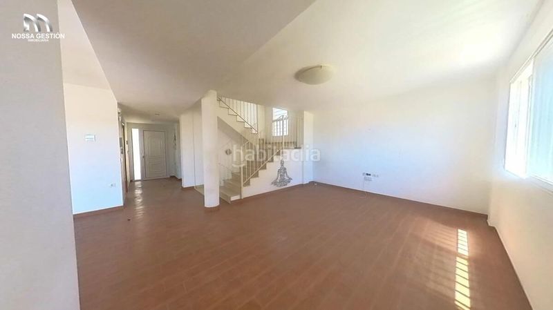 Foto f7cda151-24af-4f95-b762-d10a38d57cbe. Casa amb aparcament a Escandinavia-Cautivador Alfàs del Pi (l´)