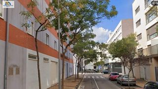 Aparcament cotxe  Calle joaquin garcia girona. Exclusiva plaza de aparcamiento en el corazón de castellón