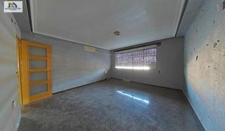 Appartement à La Fama. Oportunidad de inversión piso ocupado   murcia