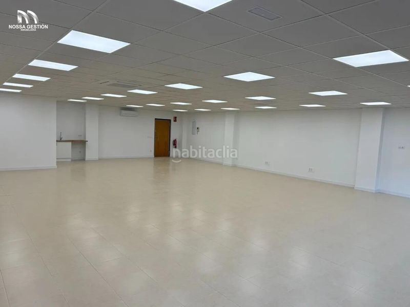Foto ad18448a-2261-4ace-9cff-03a64489a129. Rent office space with heating parking in Beniparrell