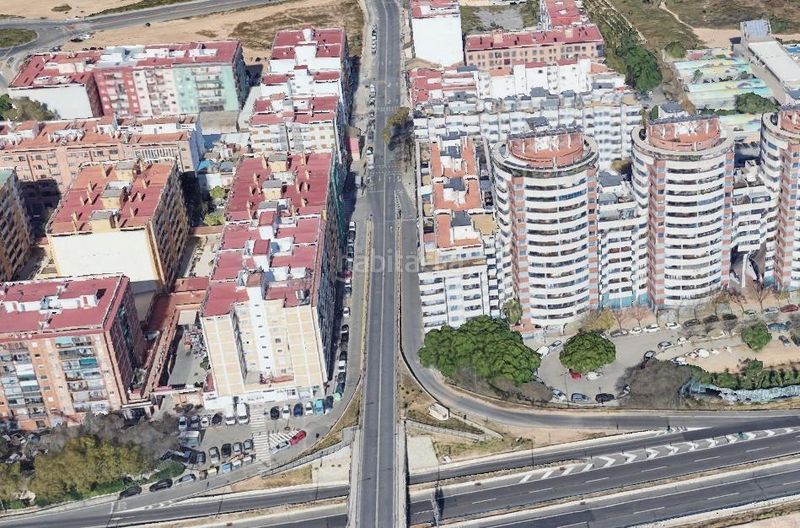 Foto ac74bd28-0c57-4163-97a0-5ed2af081ff6. Pis a Camí Reial Valencia