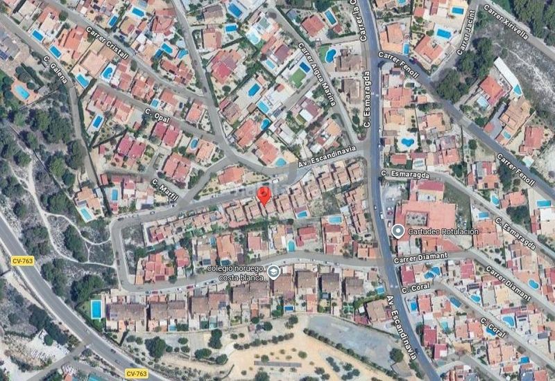 Foto 7db39ddd-9981-4426-afdf-e9ab52c19f9f. Casa aparellada amb aparcament a Escandinavia-Cautivador Alfàs del Pi (l´)