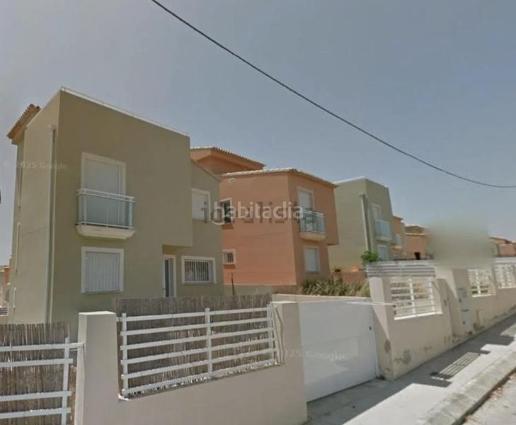 Foto f327fdbc-5dc8-455b-aef7-8d0a389e156d. Casa aparellada amb aparcament a Escandinavia-Cautivador Alfàs del Pi (l´)