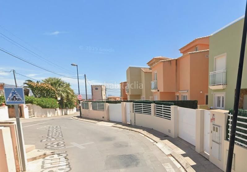 Foto fe8aab92-3d82-4a5c-b64e-90ec187c0cf7. Casa aparellada amb aparcament a Escandinavia-Cautivador Alfàs del Pi (l´)