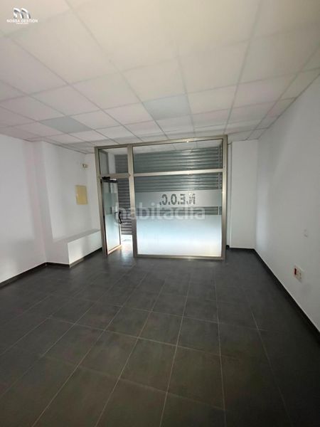 Foto 9698b561-8809-4fd6-8221-ae0bac2937c4. Locale commerciale in Picassent