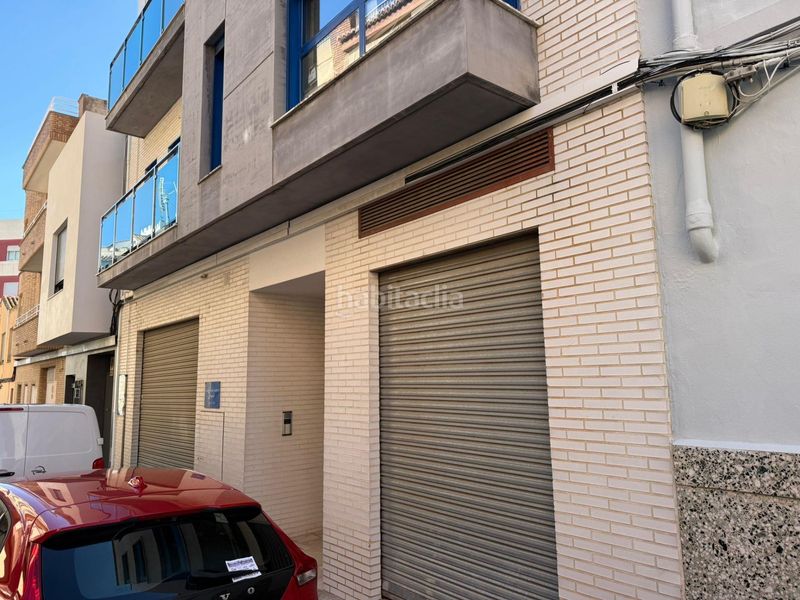 Foto aabc74a6-8e04-456a-8256-82019cd0f974. Locale commerciale in Picassent