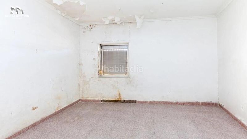 Foto 343c2044-b701-4087-b01d-e02b97a57b51. Terreny residencial a El Rabal Villena