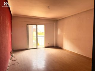 Flat in Llombai. Oportunidad única !!!!! piso en burriana