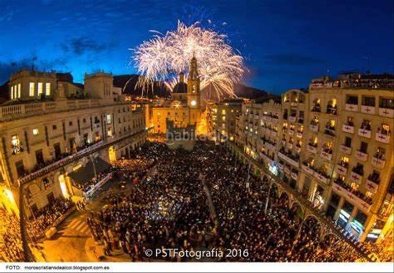 Foto b1ebfeef-47dd-4747-82cb-9beb15d930dc. Àtic amb calefacció a Eixample Alcoi