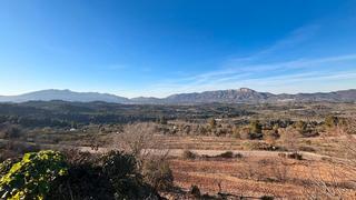Masia a Almudaina