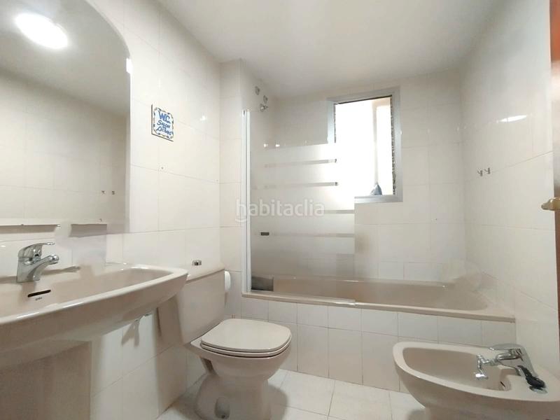Foto c623f160-bd52-46e7-a79d-eb937b1e9570. Piso en Eixample Alcoi