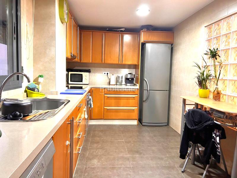 Foto 285b506e-fb23-4303-b9c1-21ce0ec81b50. Etagenwohnung mit heizung in Cocentaina